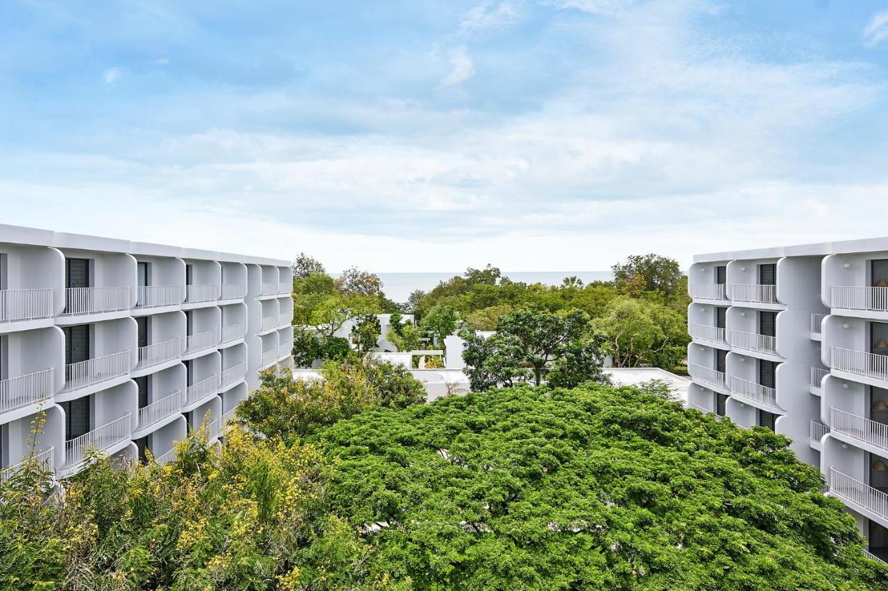 فندق The Standard, هوا هين المظهر الخارجي الصورة The view of the sea from the campus