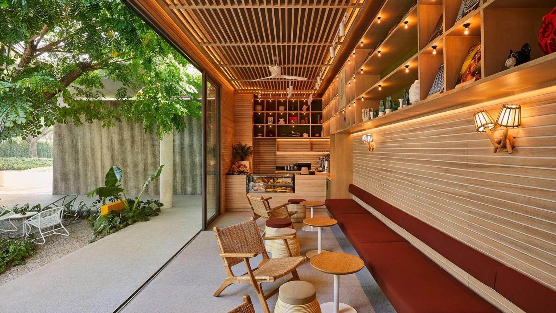 فندق The Standard, هوا هين المظهر الخارجي الصورة The interior of the first Starbucks Reserve store in Seattle, Washington